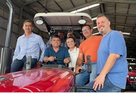Márcio Jerry entrega equipamentos agrícolas e pesca a municípios do Maranhão