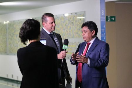 Líder do PCdoB defende confirmação da prisão de Brazão pela Câmara