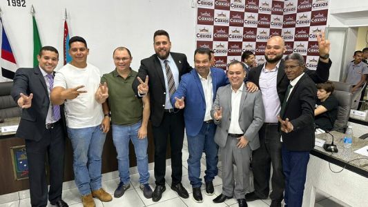 Não da mais pra ignorar: Frente de Oposição da show de unidade em Caxias