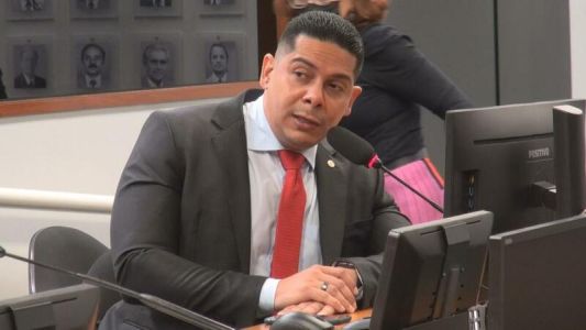 Paulo Marinho Júnior retorna para a Câmara dos Deputados