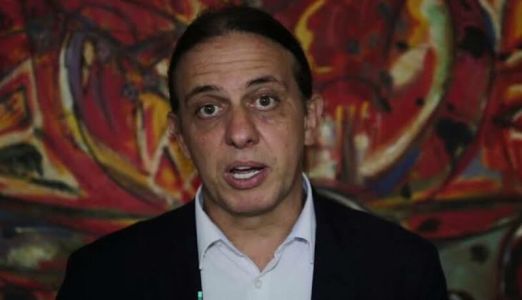 Alunos sofrem com a falta de professores nas escolas municipais de Caxias