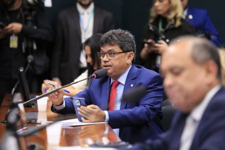 Márcio Jerry vota pela continuidade da Lei Aldir Blanc e reforça papel dos municípios na política cultural