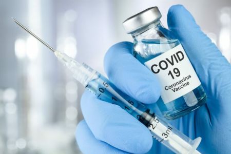 Caxias poderá não receber novas doses da vacina até que acelere vacinação.