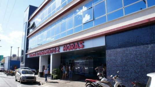  Hospital alugado pela prefeitura por 150 mil R$ não tem leitos de UTI funcionando por falta de estrutura.