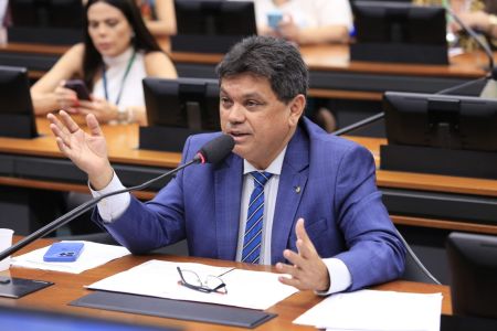 Comissão Executiva do PCdoB emite nota em apoio ao deputado Márcio Jerry