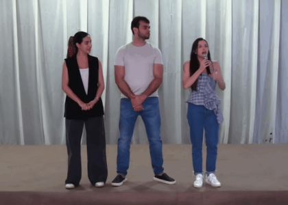 DANIELA E AMANDA CAMINHAM PARA SEREM AS MAIS VOTADAS EM CAXIAS
