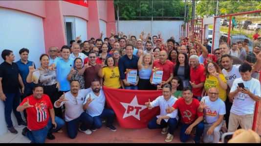 Felipe Camarão finaliza o plano de governo elaborado com a participação do povo enquanto adversários seguem praticando a velha política