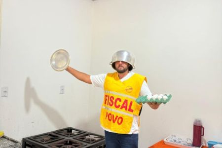 Caxias: Dois dias seguidos de escolas sem merenda e o abandono da rede municipal