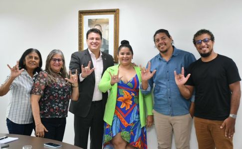 Vice-governador dialoga com Associação de Surdos do Maranhão sobre iniciativas de inclusão da pessoa surda