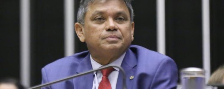 Márcio Jerry reforça apoio à isenção do IR e rejeita anistia a golpistas na votação desta quarta-feira
